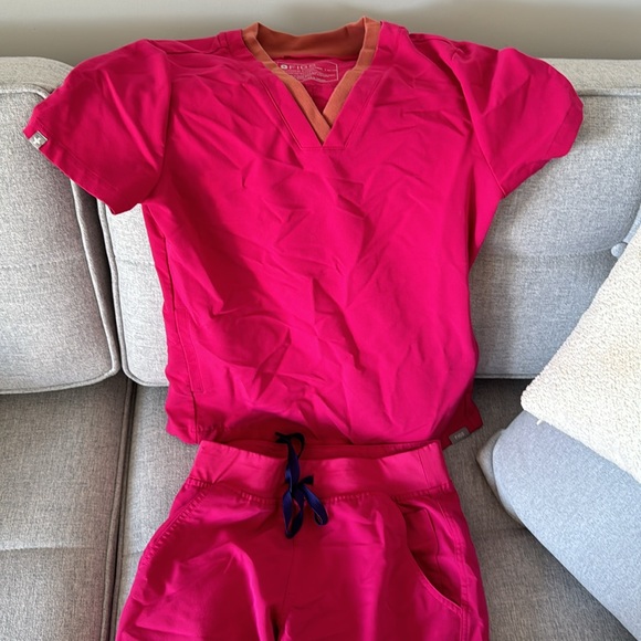 Figs scrub set - Picture 3 of 3